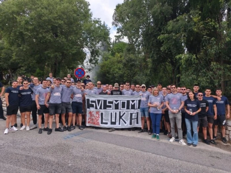 Dubrovački maturanti poslali dirljivu poruku: "Svi smo mi Luka"
