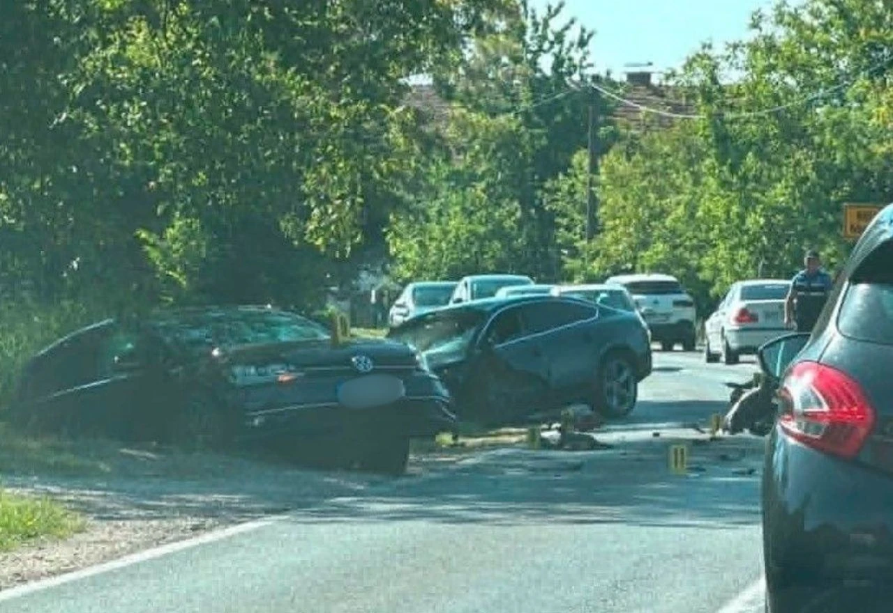Teška prometna nesreća kod Kalesije, sudjelovala tri vozila