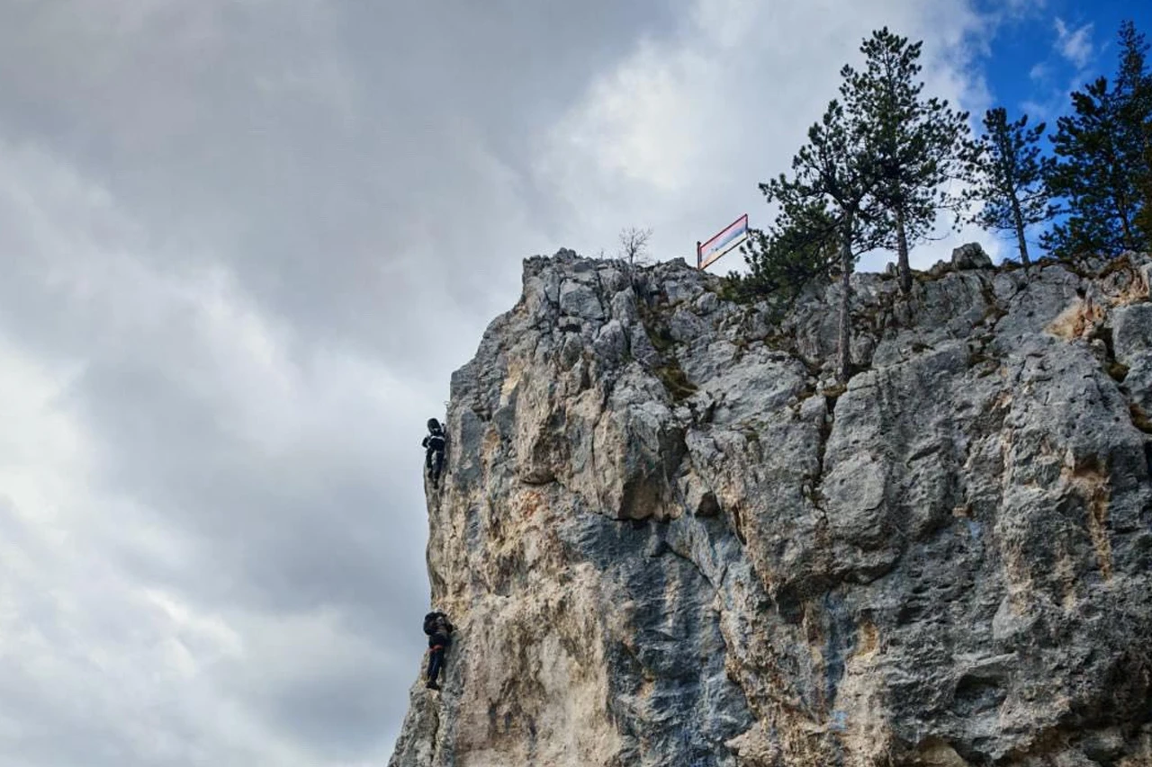 Muškarac pao s vidikovca na Romaniji i poginuo
