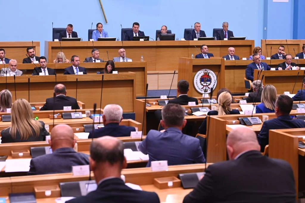 Narodna skupština RS-a usvojila Deklaraciju o zatvaranju OHR-a