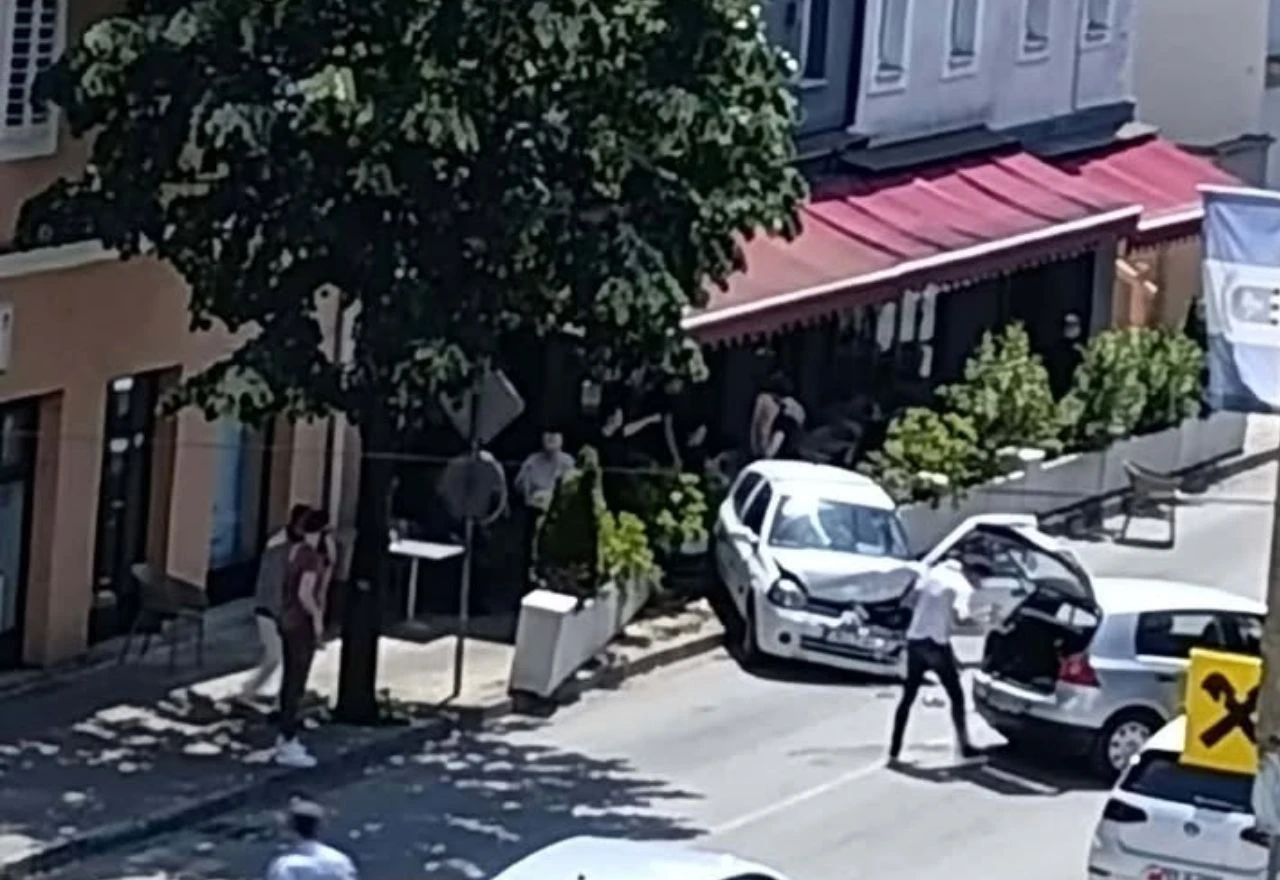 Prometna nesreća u središtu Ljubuškog, promet zatvoren