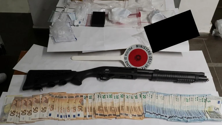 Razbijena kriminalna skupina, među uhićenima i hrvatski trgovac oružjem