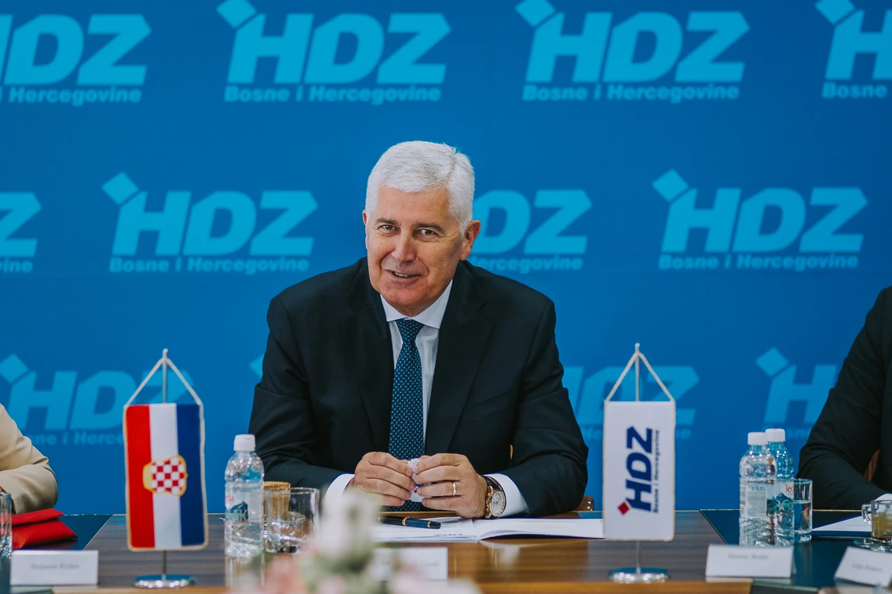 Čović o Lučiću: "Onaj tko je ostao u povijesti, neka se vrti u njoj"