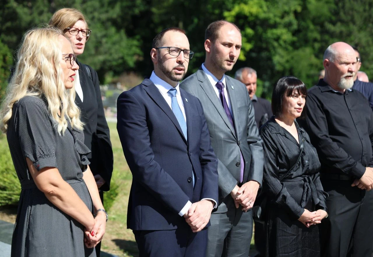 Tomašević održao emotivan govor: "Naši životi prožeti su sudbinama branitelja"