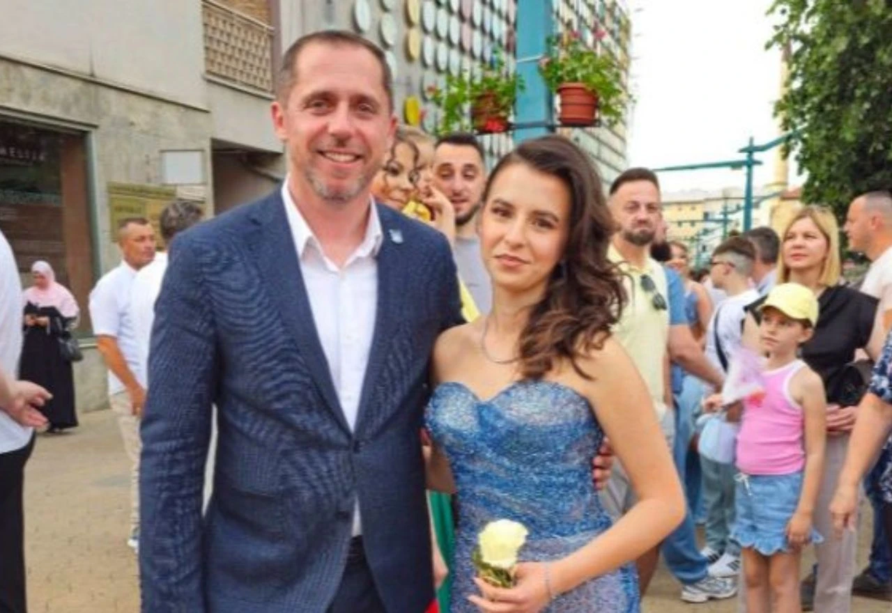 Maturantica pozvala gradonačelnika na maturu, on se odazvao
