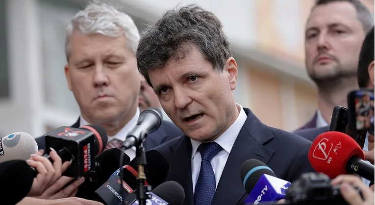 Rumunjski predsjednik: Rusija mora promijeniti taktiku napada na Ukrajinu