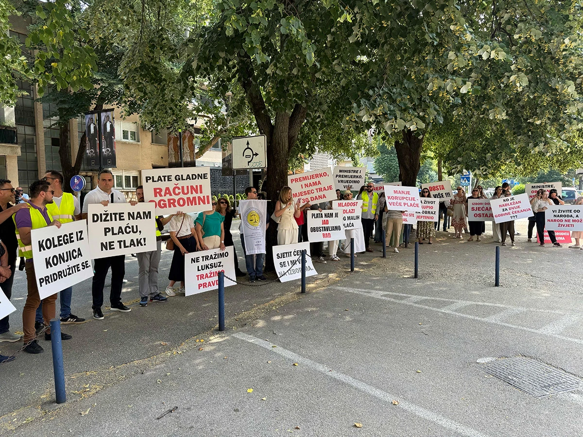 Djelatnici u pravosuđu u štrajku: Želimo da nas Vlada pogleda