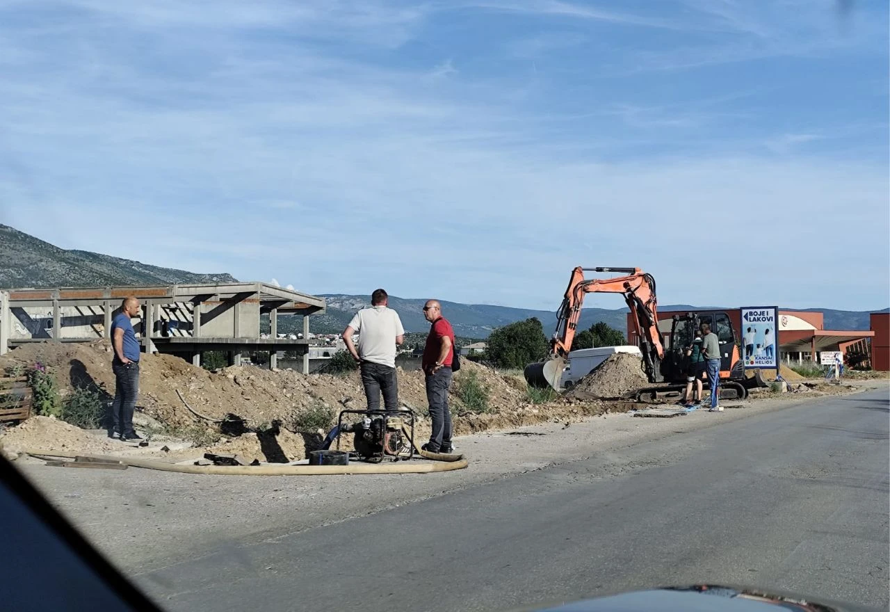 Jug Mostara još bez vode, radovi na cjevovodu i dalje traju