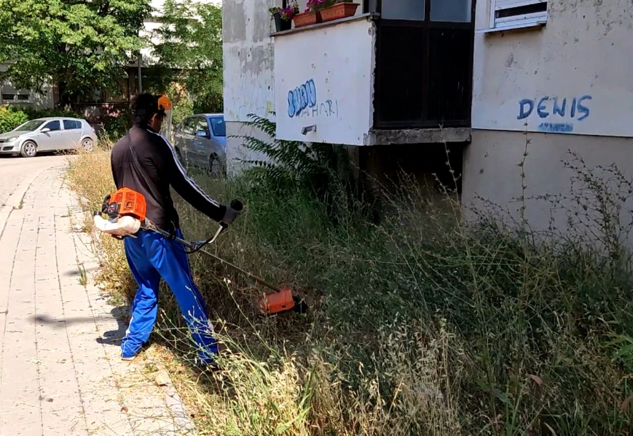 Pomozimo Mostarcu koji ima samo jednu želju: "Samo želim raditi, ali mi za to treba automobil"