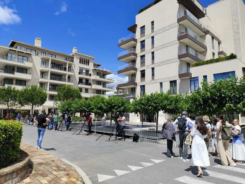 Mitraljezi na moru i policija na ulicama: Tivat pod posebnim režimom zbog summita