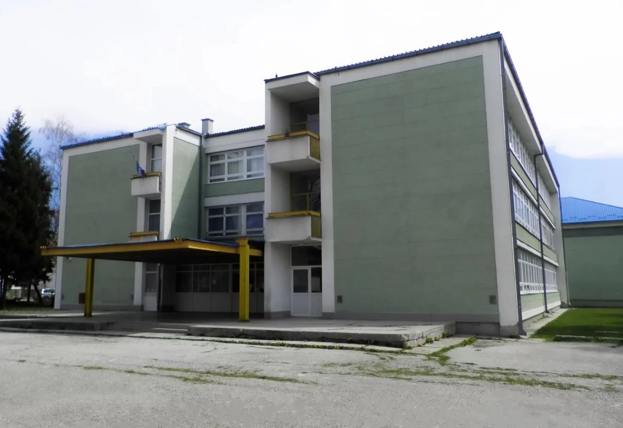 HRS o školi u Bugojnu: Hrvatski novac ostao u školi, a hrvatsku djecu se izmješta