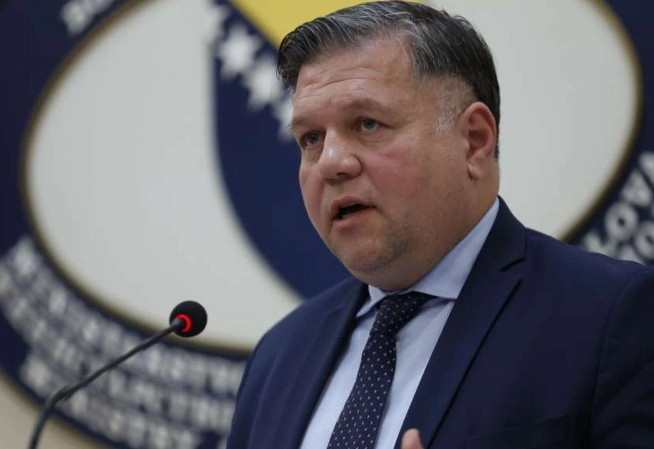 Brkić: OHR treba imati manje ovlasti i ograničen mandat