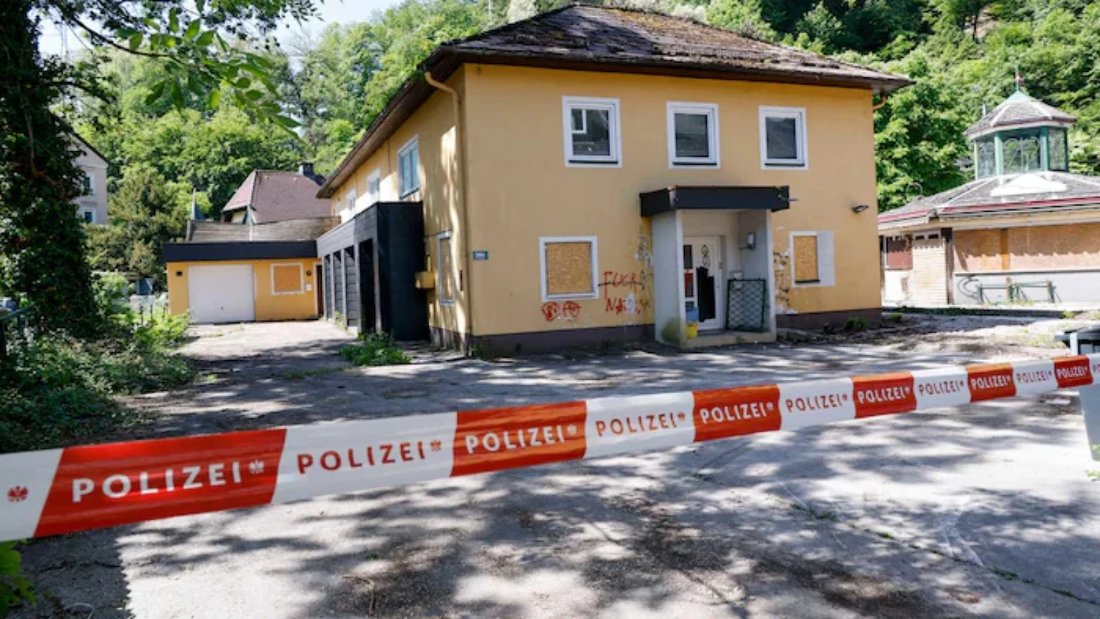 Pronašli zazidane posmrtne ostatke žene koja je trebala proslaviti 100. rođendan, mirovina joj se godinama isplaćivala
