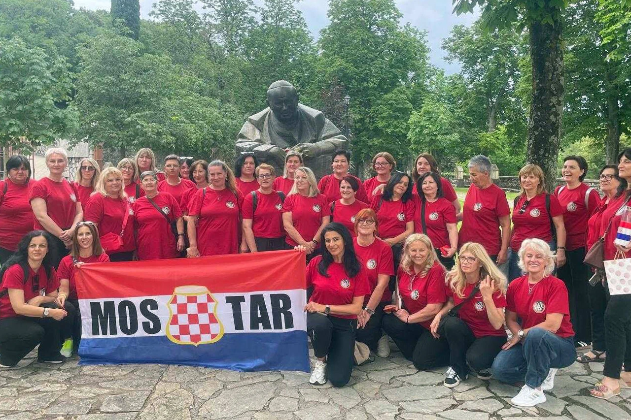 Žena-majka-ratnica: Braniteljice 2. gardijske brigade HVO na susretu u Puli