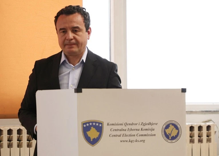Kurti vodi na izborima, ali teško će sam formirati vladu