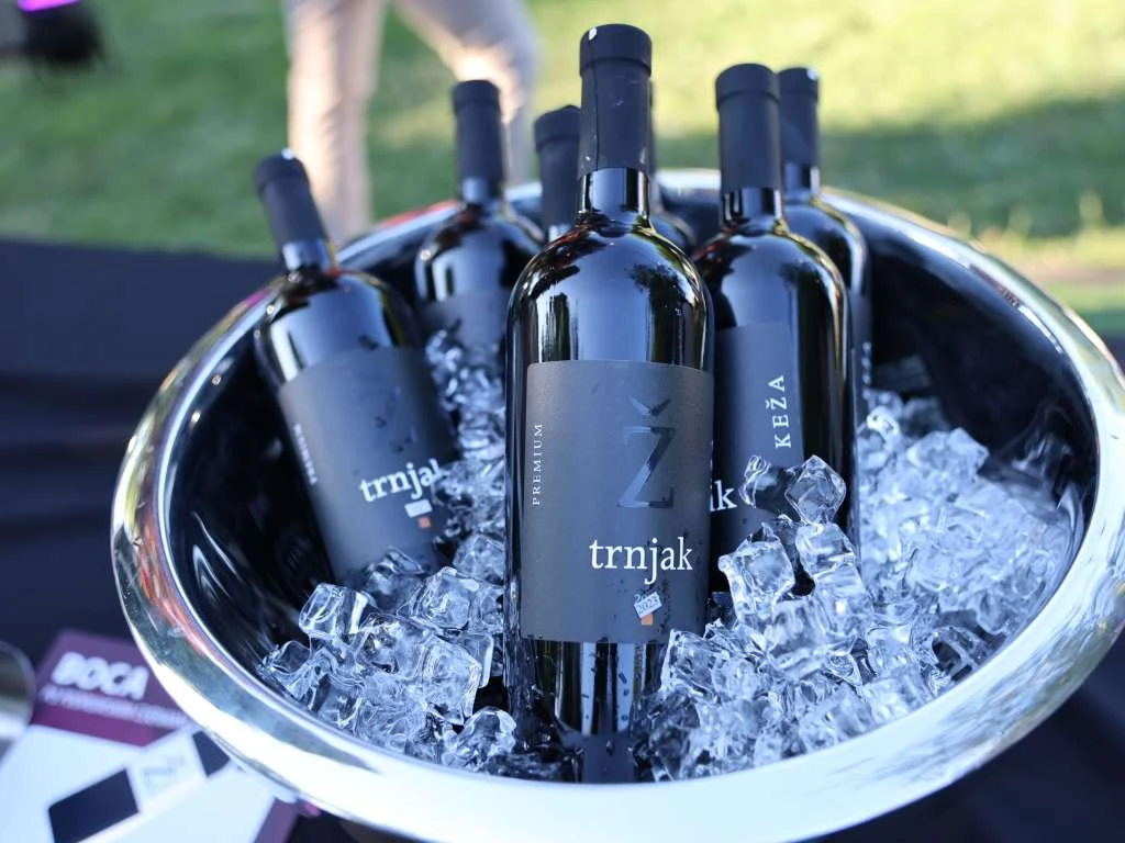 Ljubuški sprema poslasticu za ljubitelje vina: Više od 30 vinarija stiže na Trnjak Fest