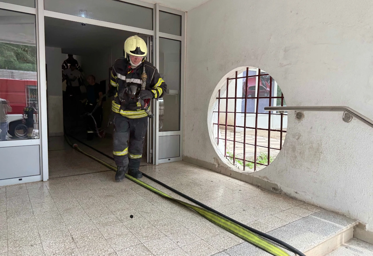 Ugašen požar u Centru 2: Gorio motor lifta
