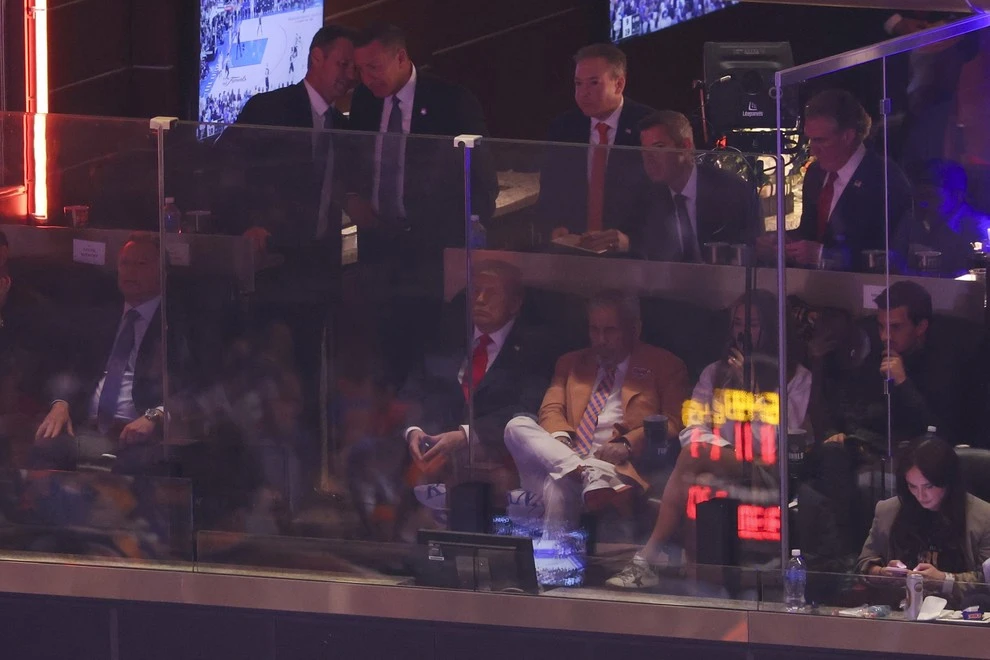 Trump prvi američki predsjednik na finalu NBA-a, navijači ga izviždali