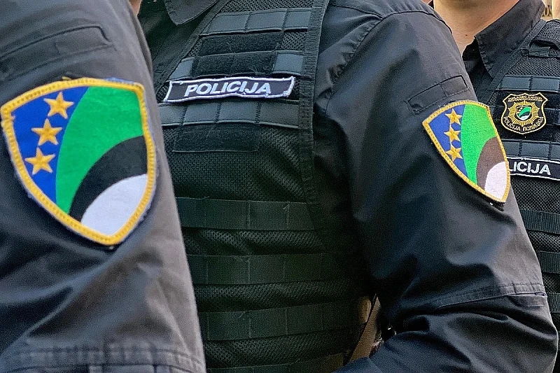 Pretresi u Kalesiji, Živinicama i više gradova u RS
