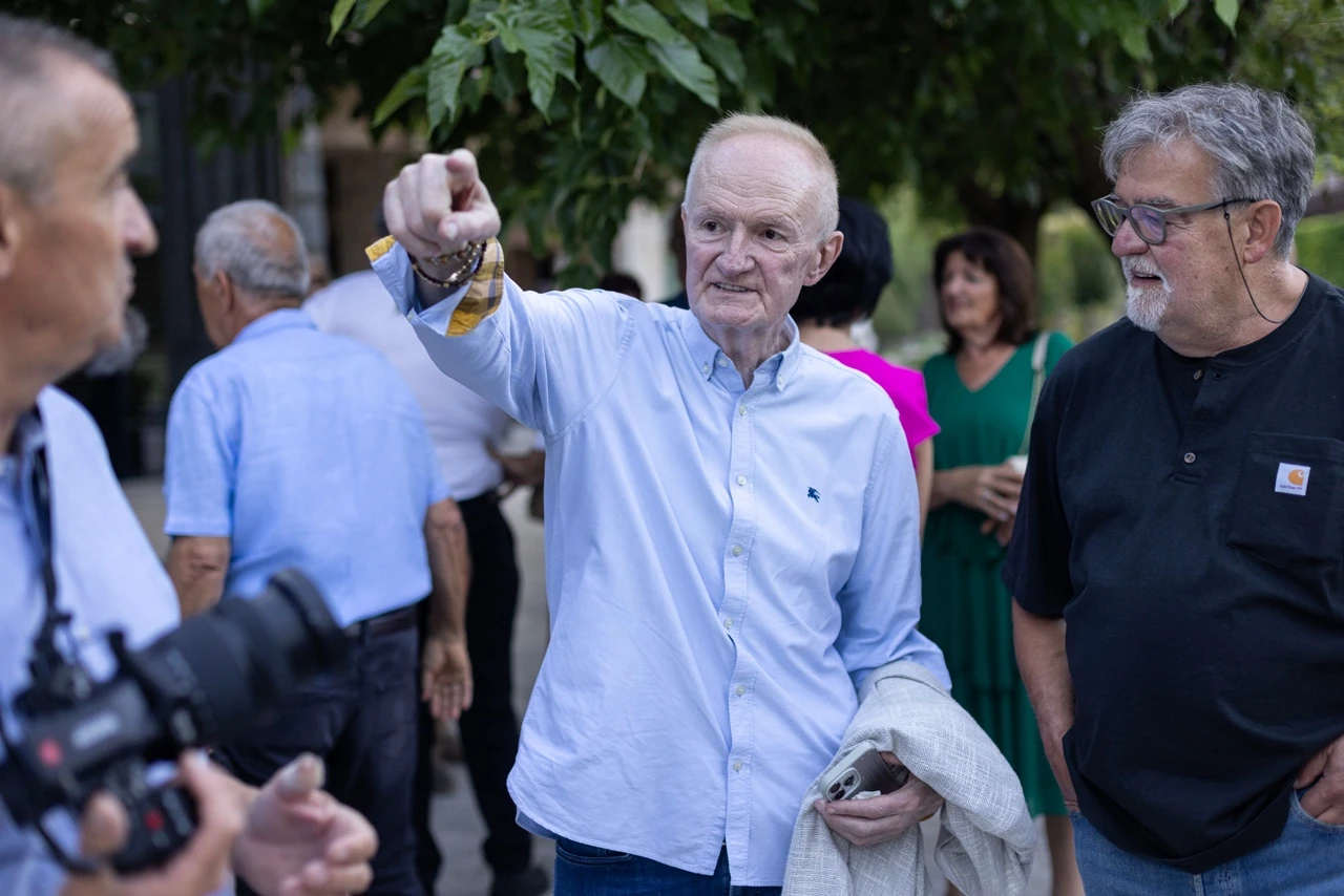FOTO | Mate Bulić sa školskim kolegama proslavio 50 godina mature