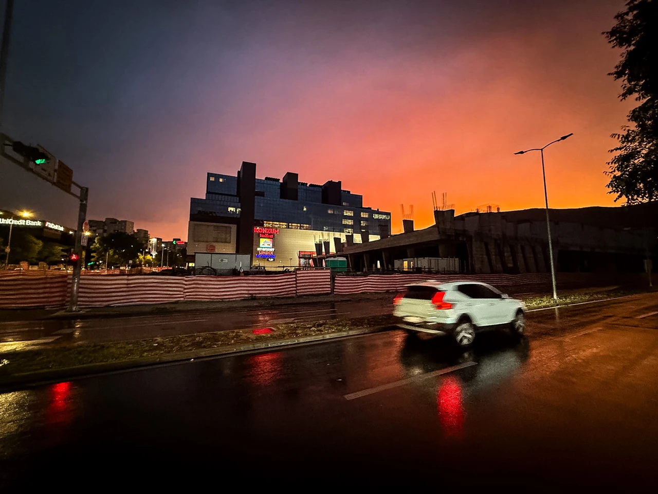 FOTO: Mostar se zarumenio od kiše