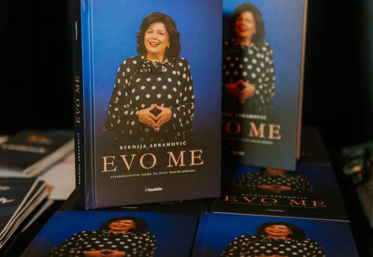 Ksenija Abramović u Međugorju predstavlja knjigu ''Evo me''
