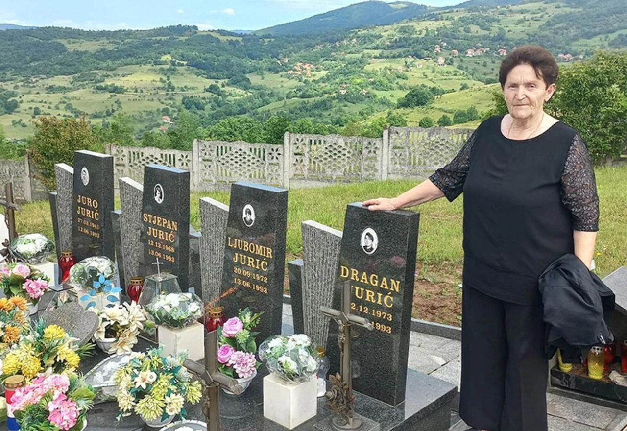 Anica Jurić pred očima izgubila supruga i trojicu sinova, pravde nema ni nakon 33 godine