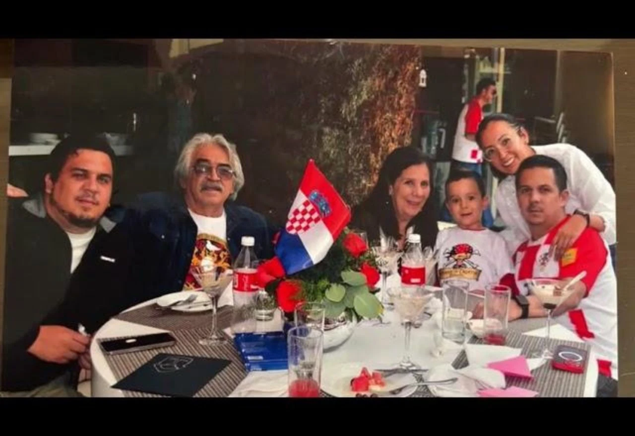 Hrvati iz Bolivije pjesmom bodre Vatrene na Svjetskom prvenstvu