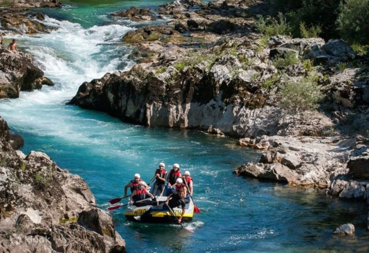 Uhićeni vlasnik raftinga i skiper nakon smrti muškarca na Neretvi