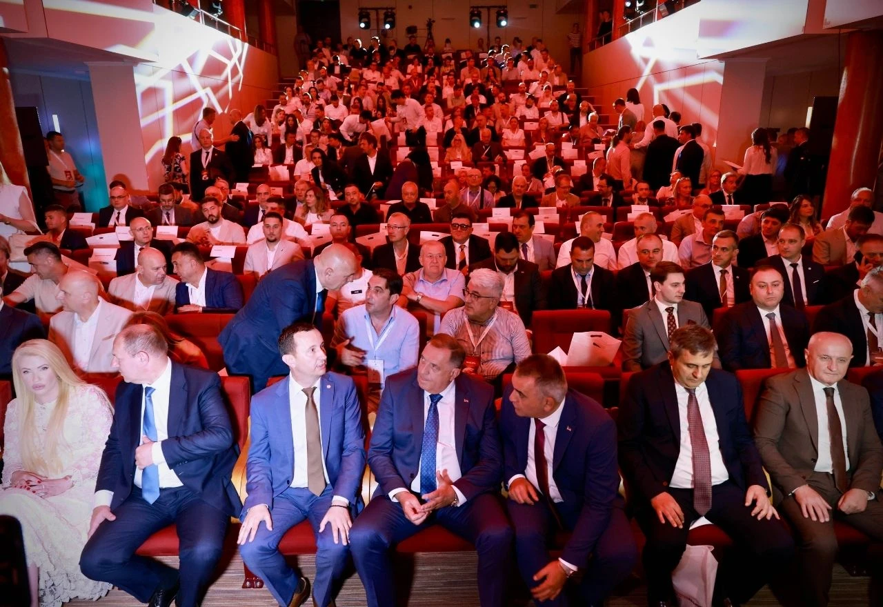 FOTO | Dodik: "Najveća prepreka za izgradnju je Bosna i Hercegovina"