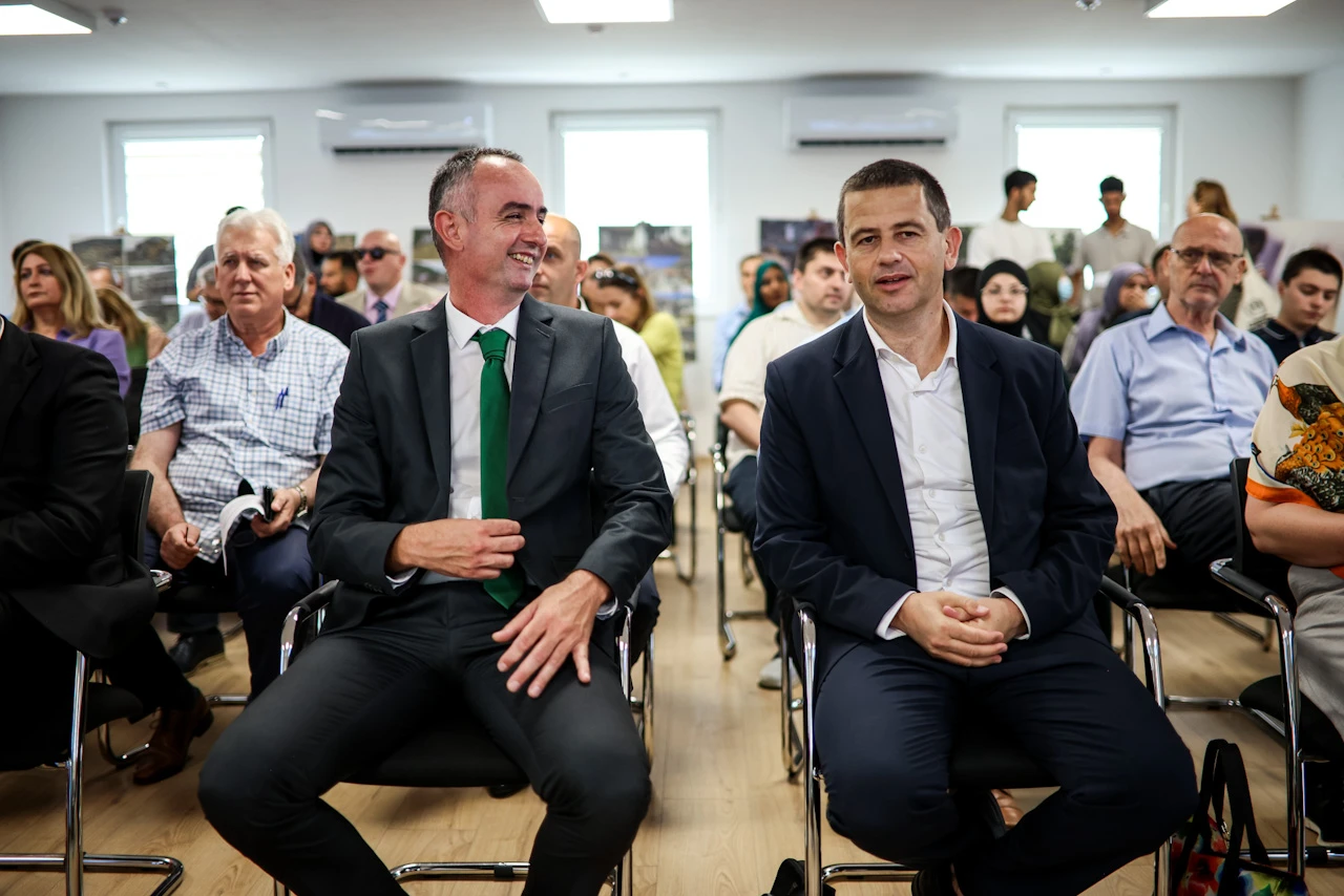 FOTO | Obilježen Dan izbjeglica u Mostaru: "Samo onaj tko je otišao s ognjišta zna što to znači"
