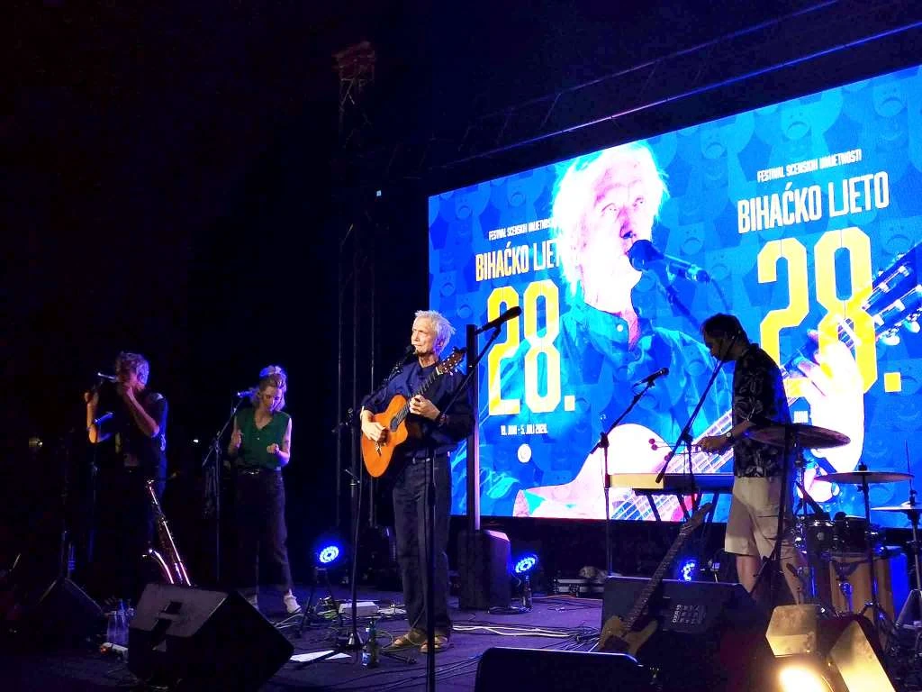Rundek zapalio atmosferu u Gradskom parku i otvorio 28. Bihaćko ljeto