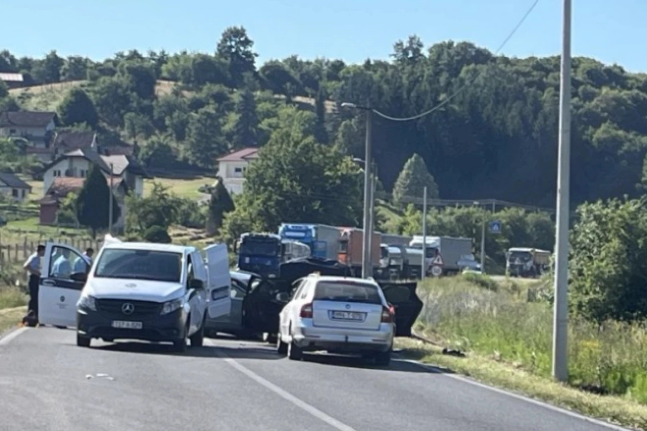 Tri osobe poginule u teškoj prometnoj nesreći kod Banja Luke