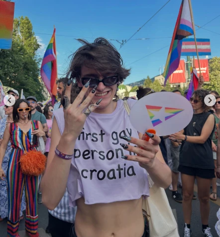 Marko Bošnjak na Prideu u Sarajevu nosio majicu s upečatljivim natpisom