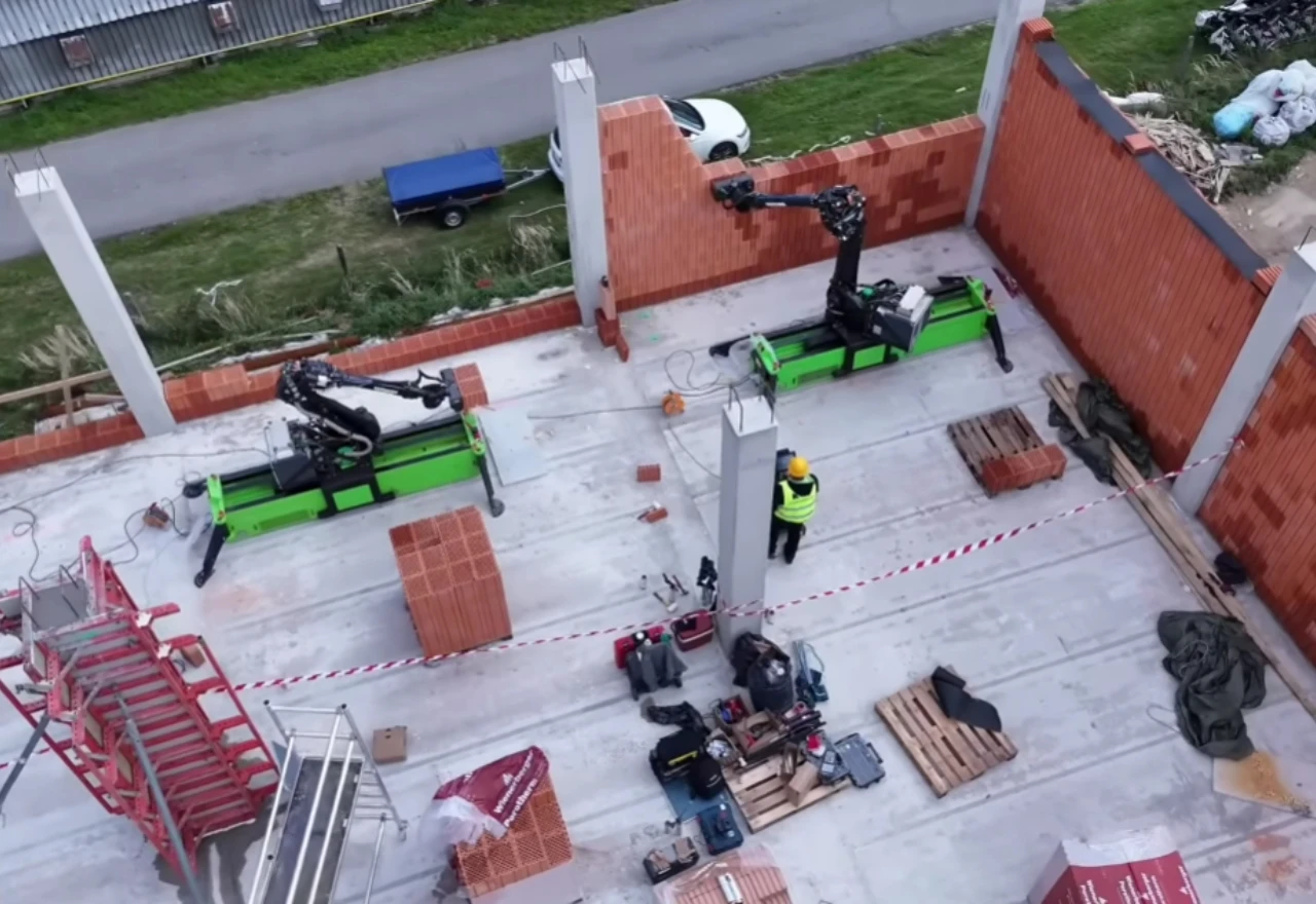 U Hrvatsku stiže robot koji može zamijeniti šest zidara