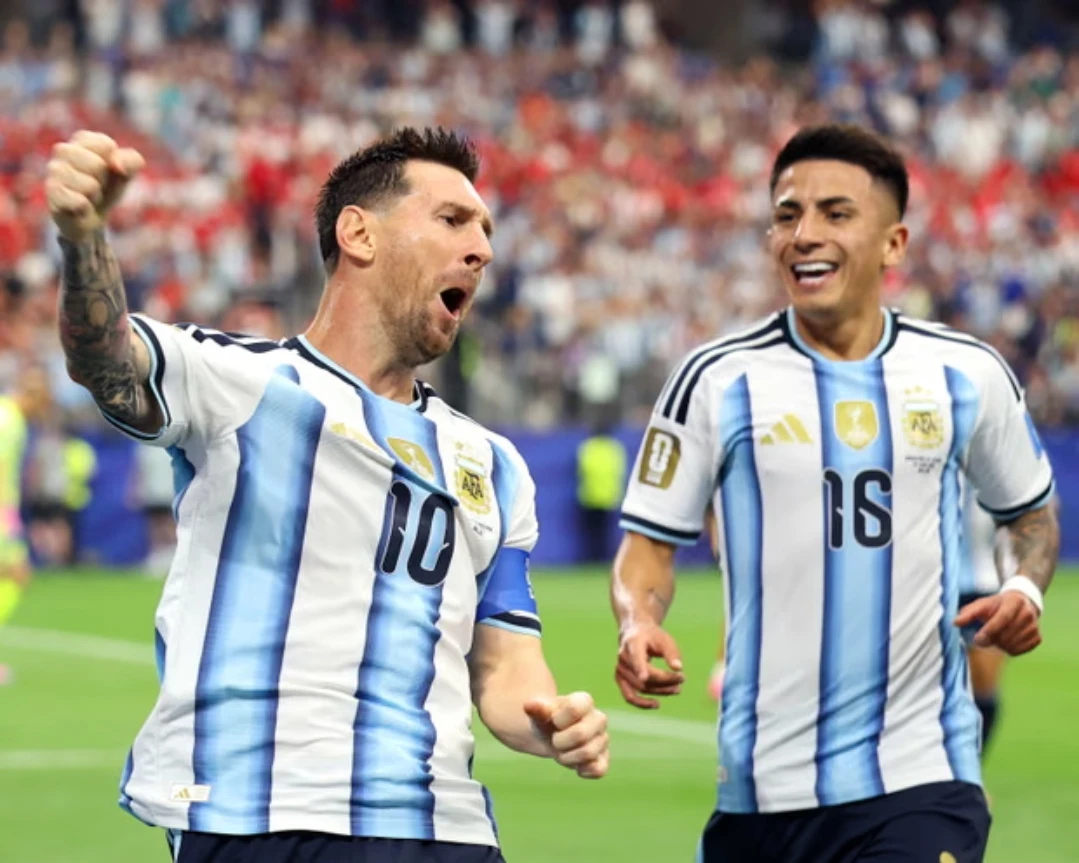 Nogometna povijest piše se u Dallasu: Messi prestigao Klosea, Argentina u drugom krugu