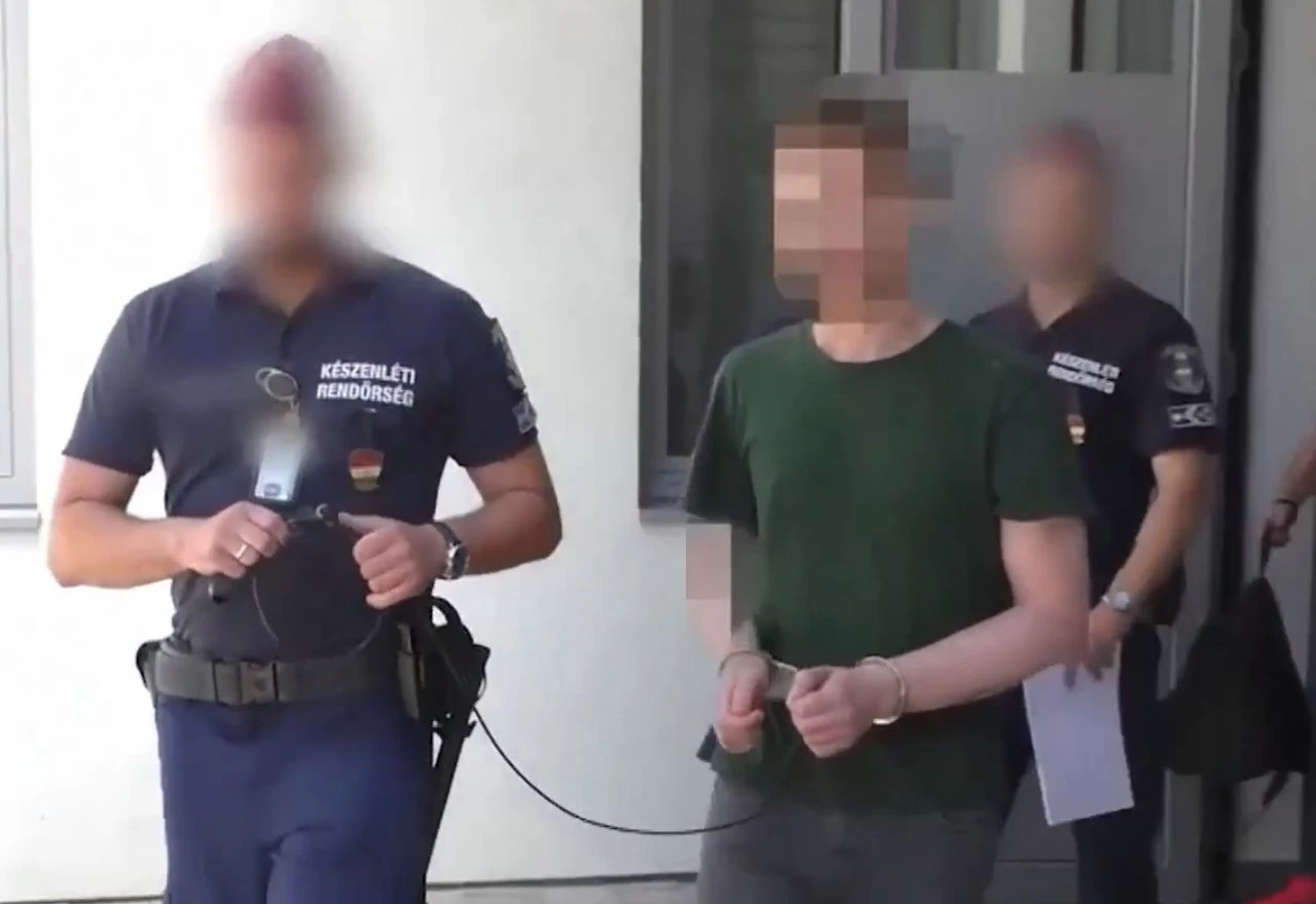 Policija uhitila muškarca koji je skupljao ljudske ostatke i jeo ih