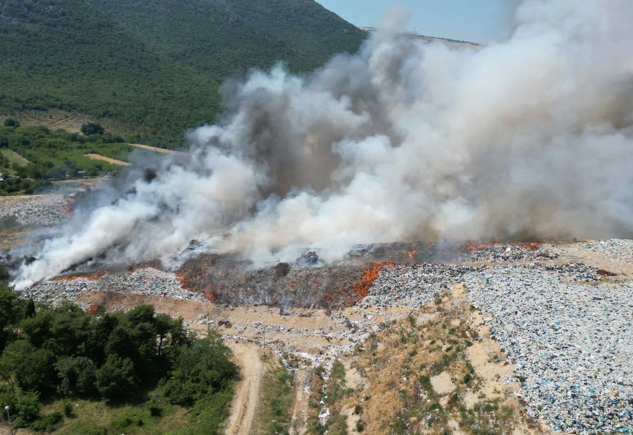 Poljem se širi miris s Uborka