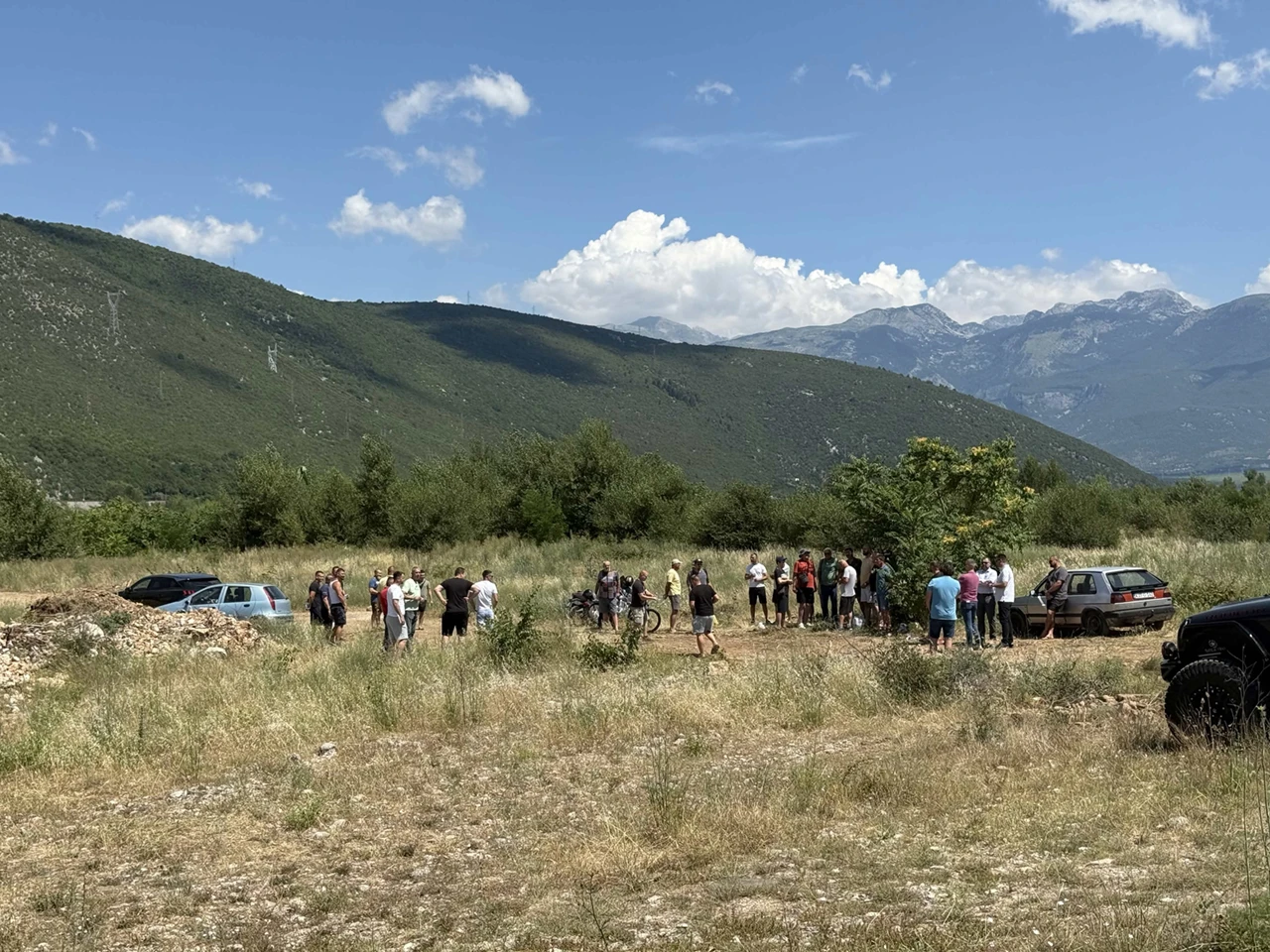 Mještani Vrapčića ponovno blokirali dovoz otpada