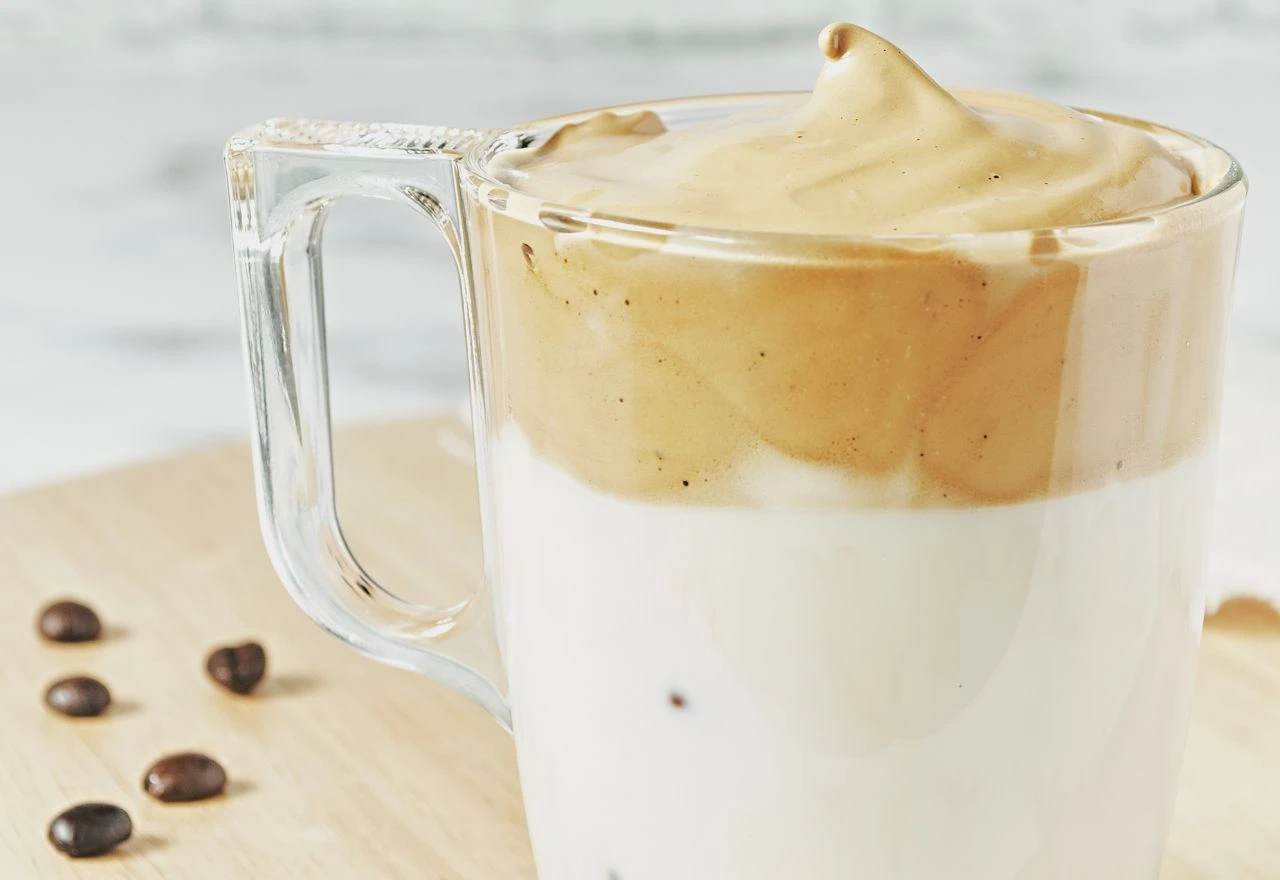 Treba vam nešto hladno i kremasto? Cappuccino punč je gotov za 10 minuta