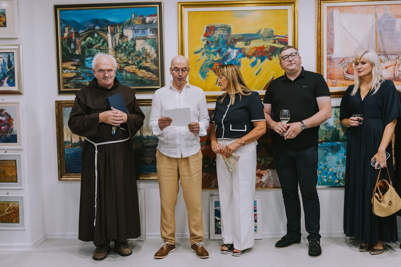 FOTO | Mostar bogatiji za još jednu galeriju: ''Umjetnost uvijek pronađe svoju publiku''