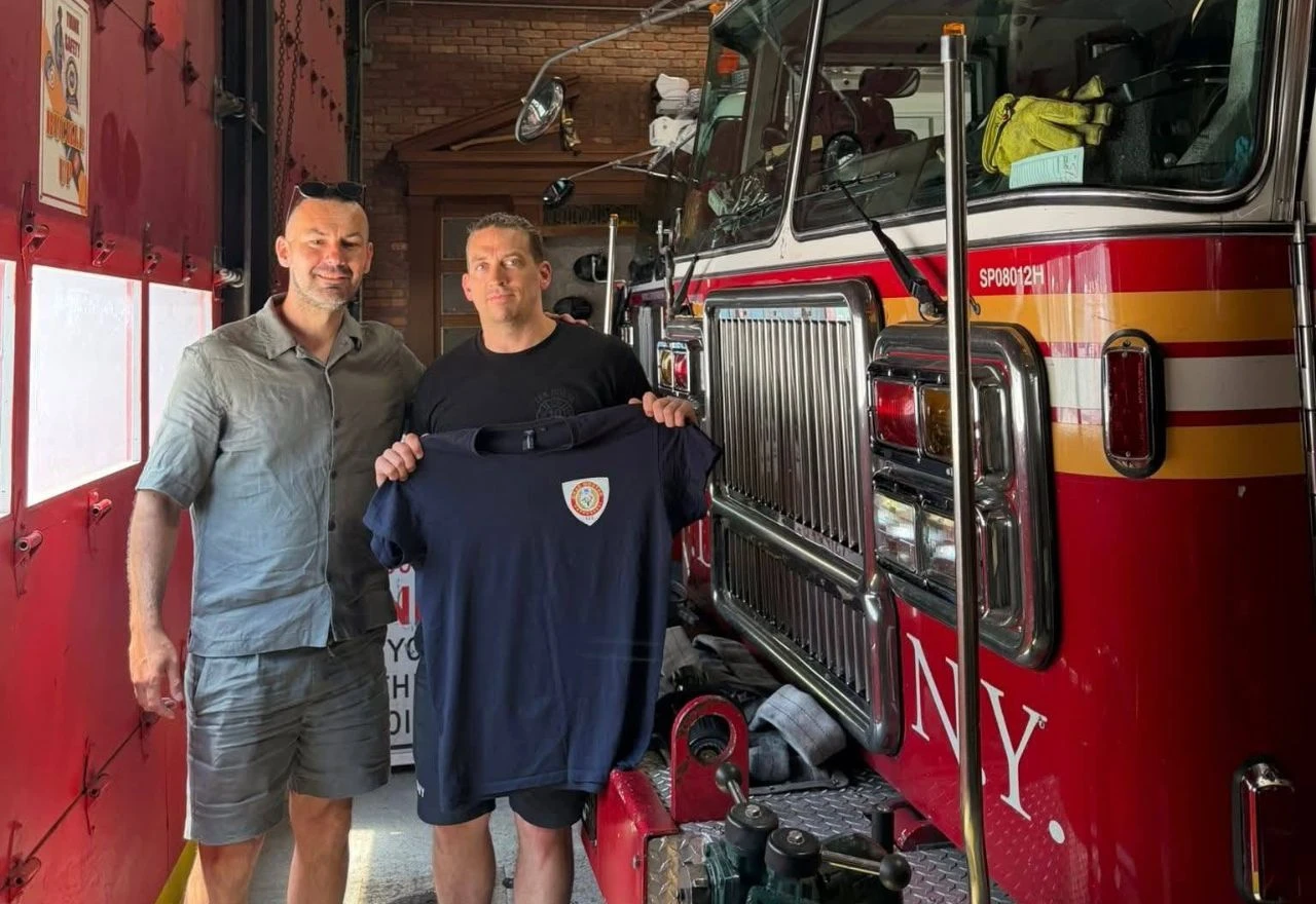 Poklon iz Mostara za heroje New Yorka: Mostarski vatrogasac posjetio kultnu postaju 9/11