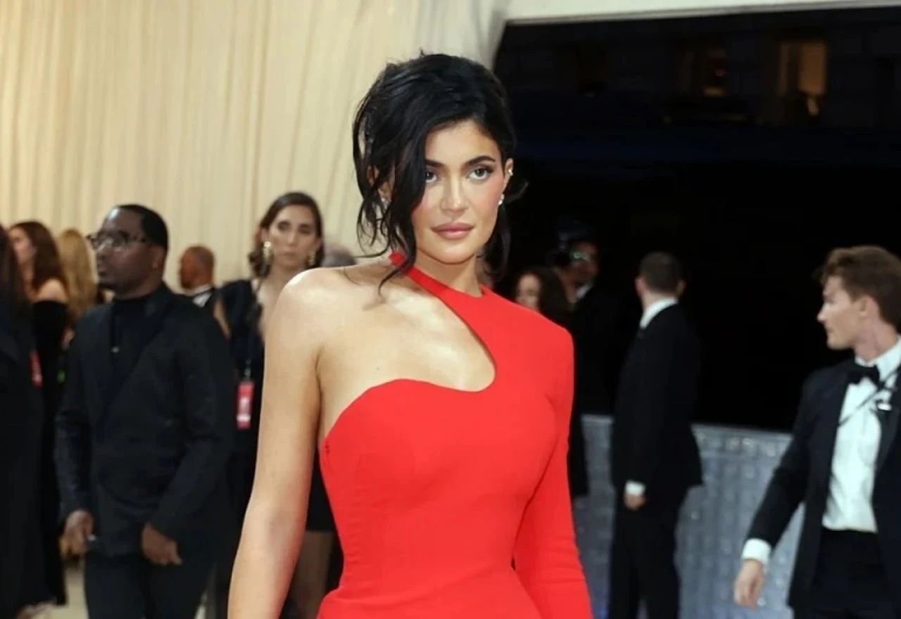 Bivša kuharica tuži Kylie Jenner: Tvrdi da je zbog posla u trudnoći doživjela pobačaj