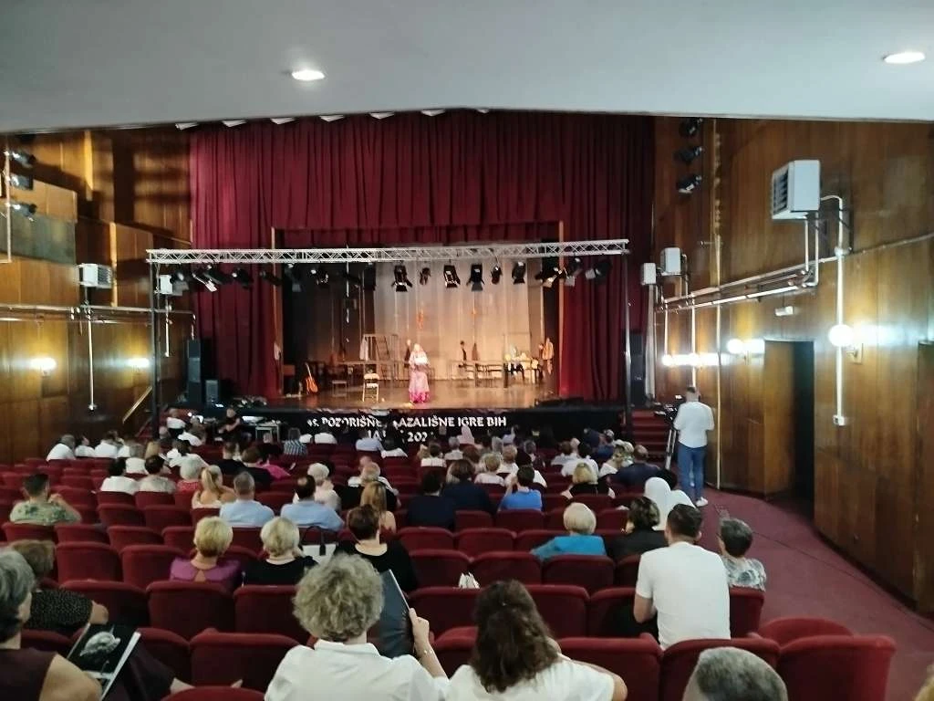 Narodno pozorište Mostar otvorilo 45. Pozorišne igre Bosne i Hercegovine u Jajcu