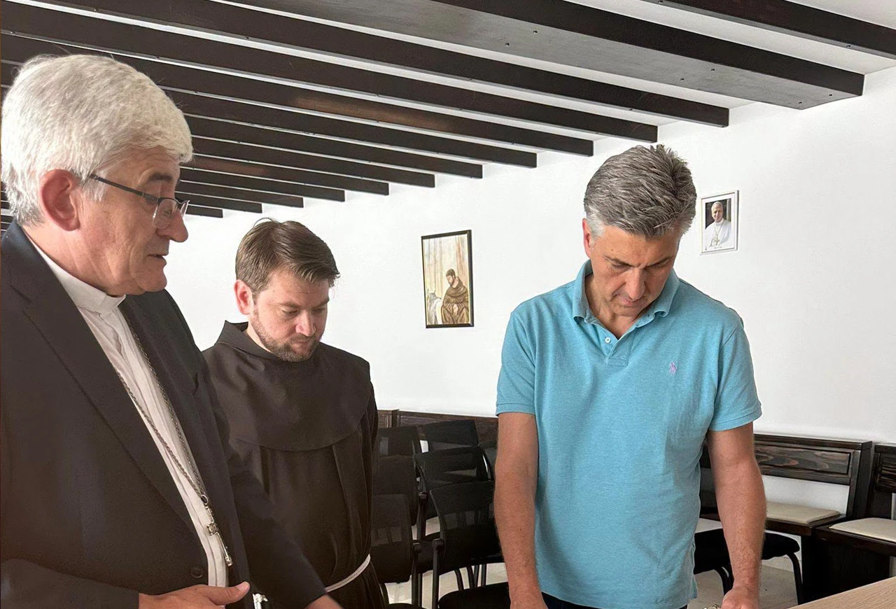 Hrvatski premijer Andrej Plenković subotu s obitelji proveo u  Drinovcima kod Gruda