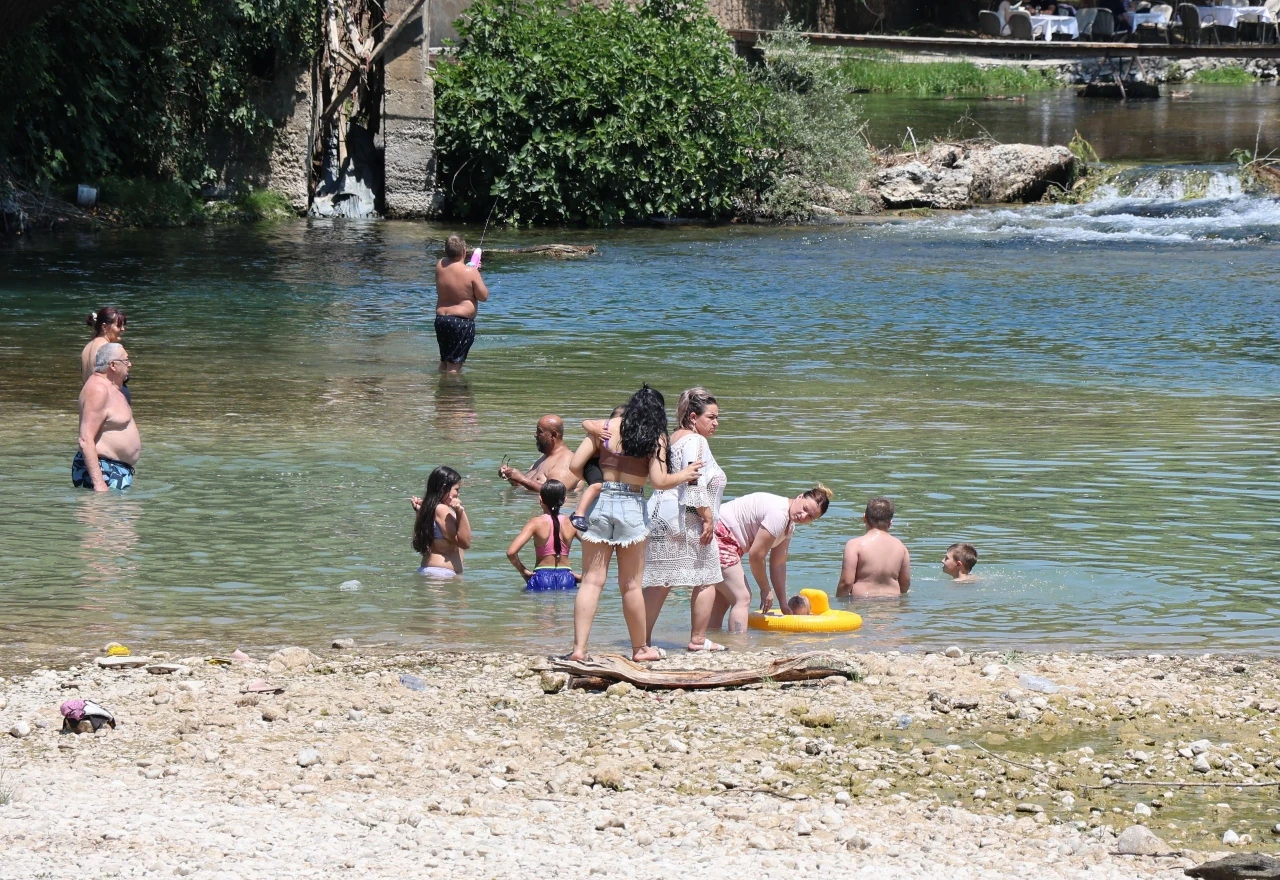 Građani traže spas od vrućina
