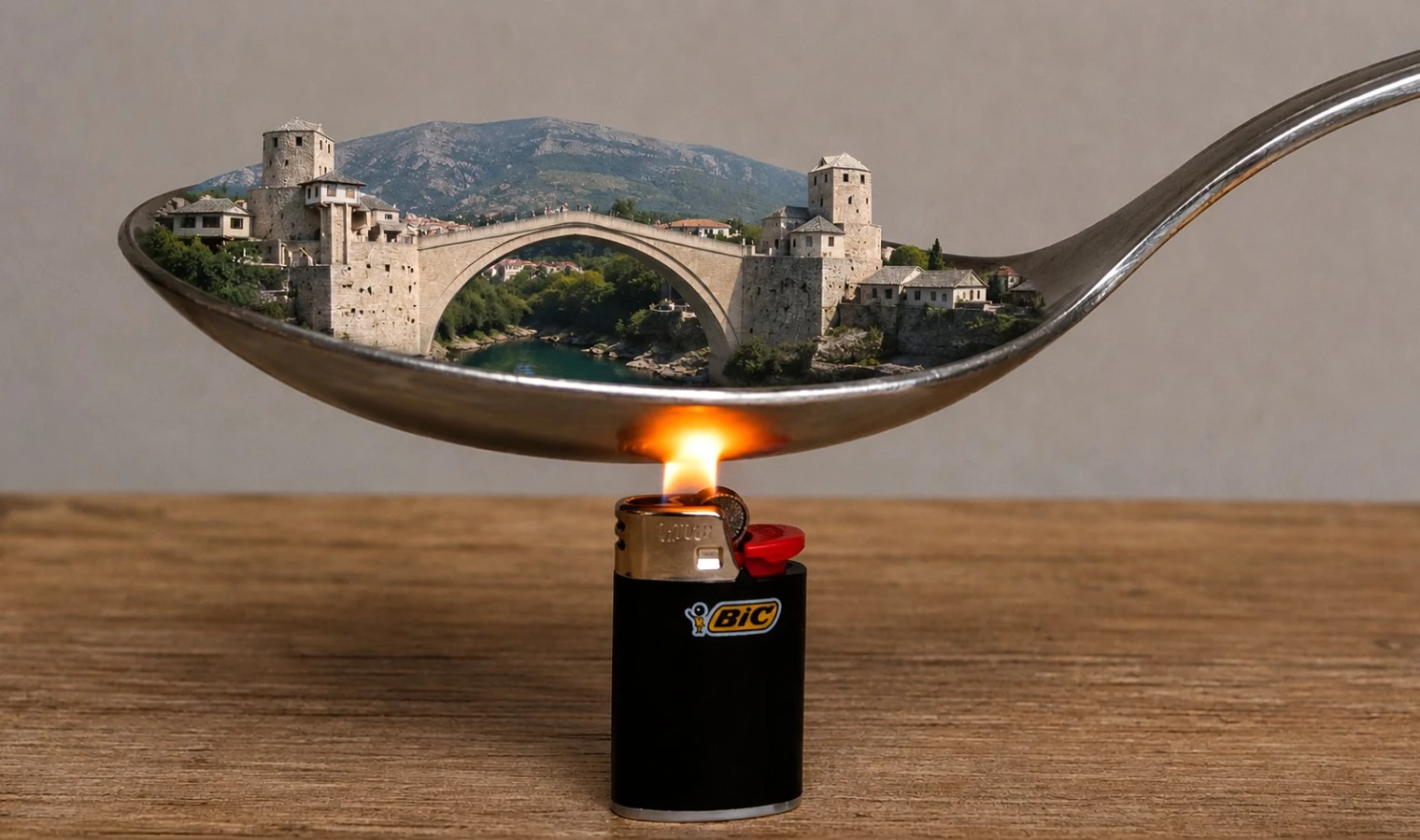 Tko pali vatre u Mostaru?