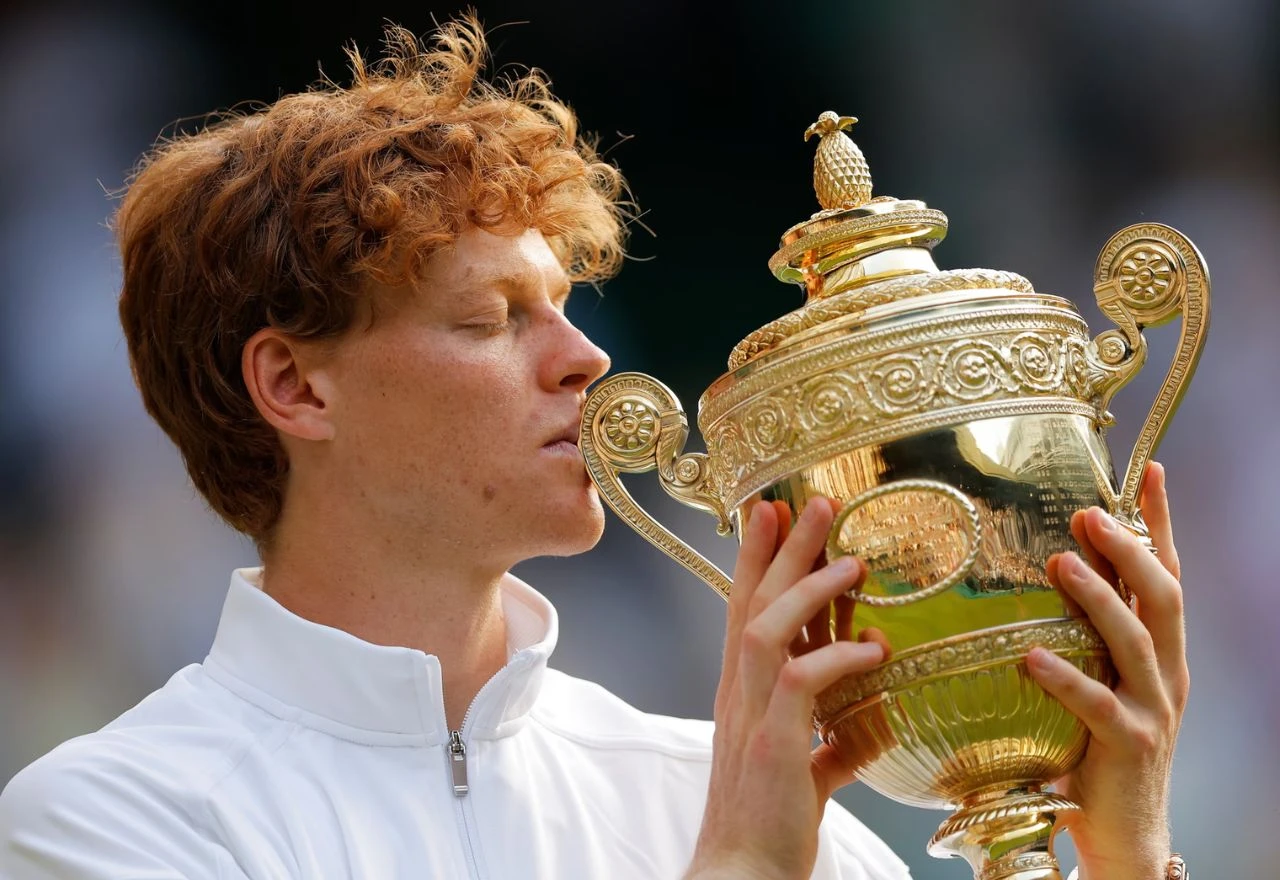 Danas počinje Wimbledon: Vrhunski tenis, dress code i jagode sa šlagom
