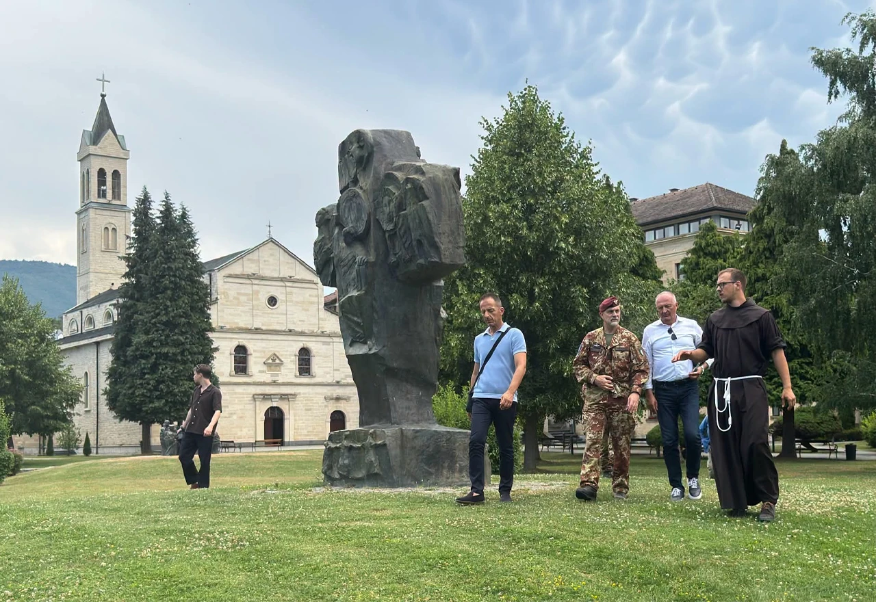 Zapovjednik EUFOR-a obišao znamenitosti Kupresa i Rame