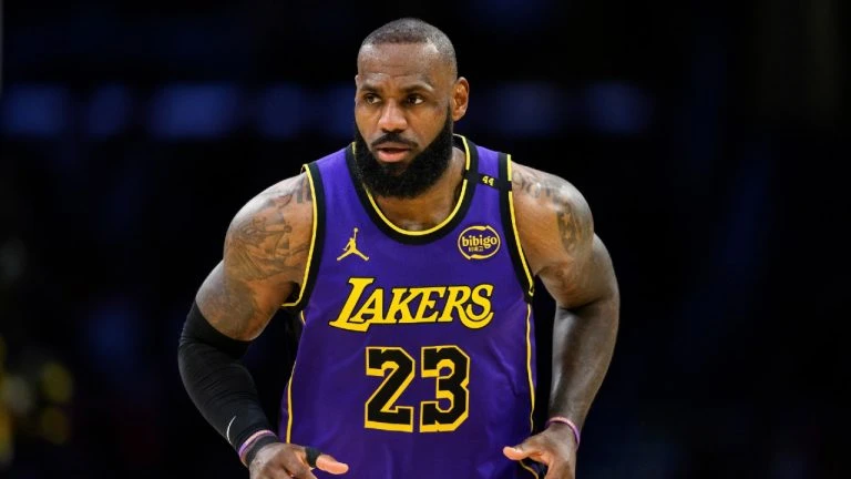 LeBron James napušta Lakerse i nastavlja karijeru u drugom klubu